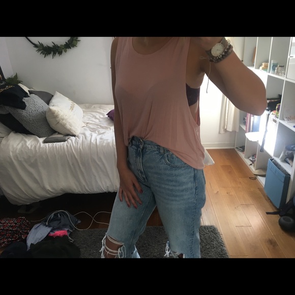 pink tank top, open on sides - Picture 3 of 4